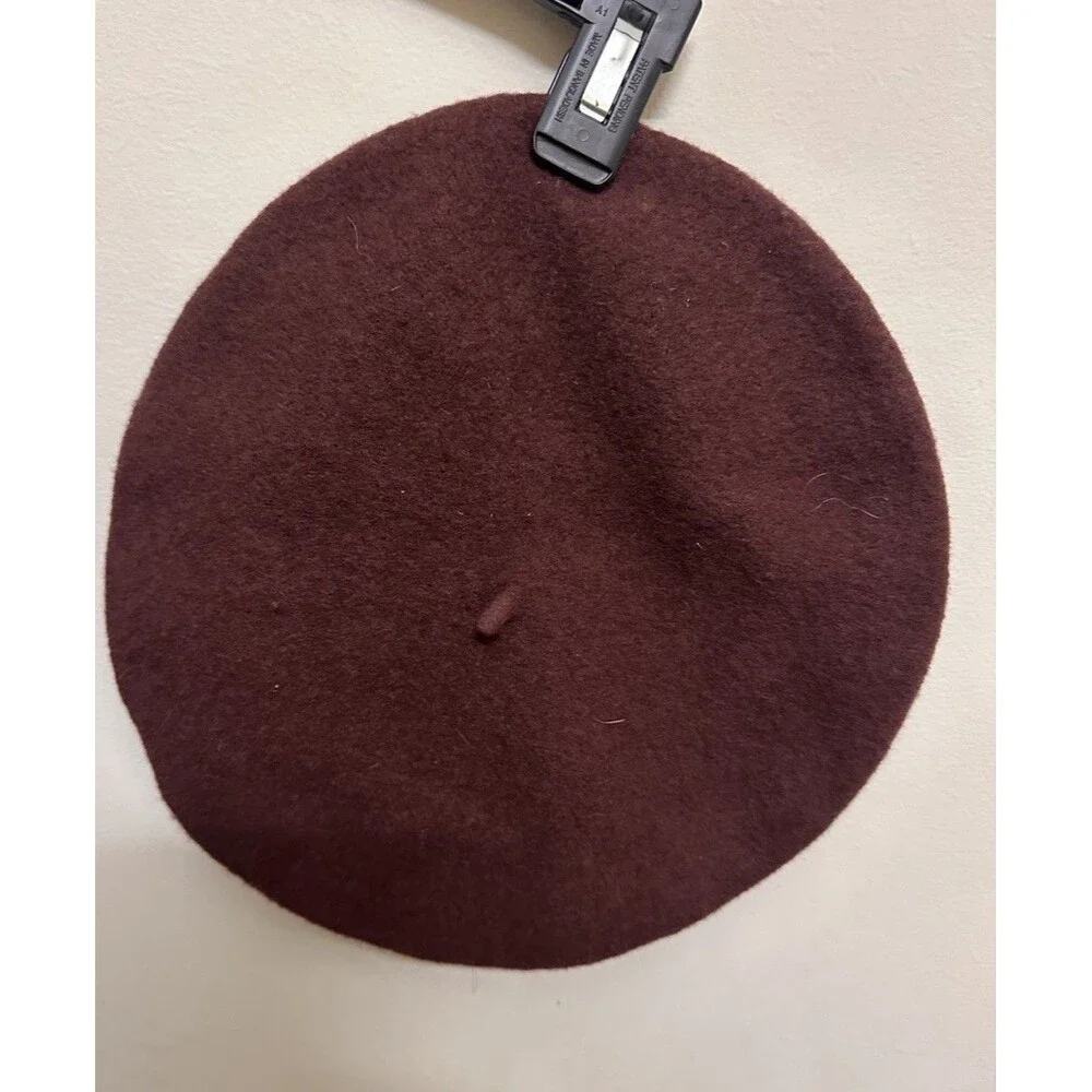 Arlin Beret Hat Women One Size Brown Maroon 100% Wool Fifth Avenue Vintage